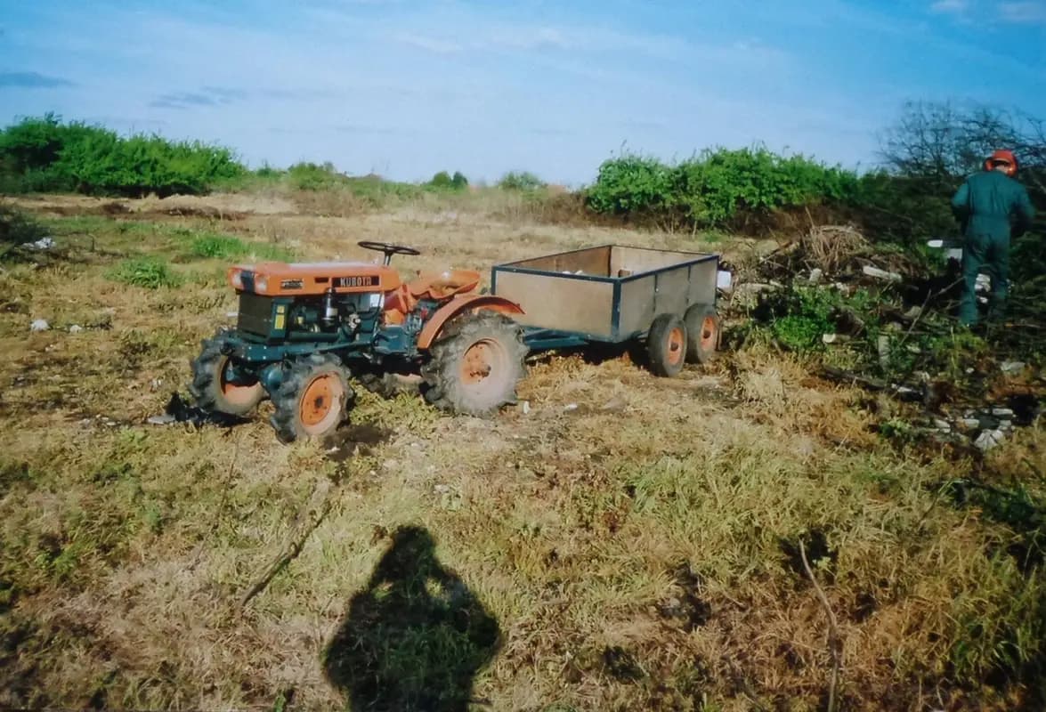 Volunteer on digger