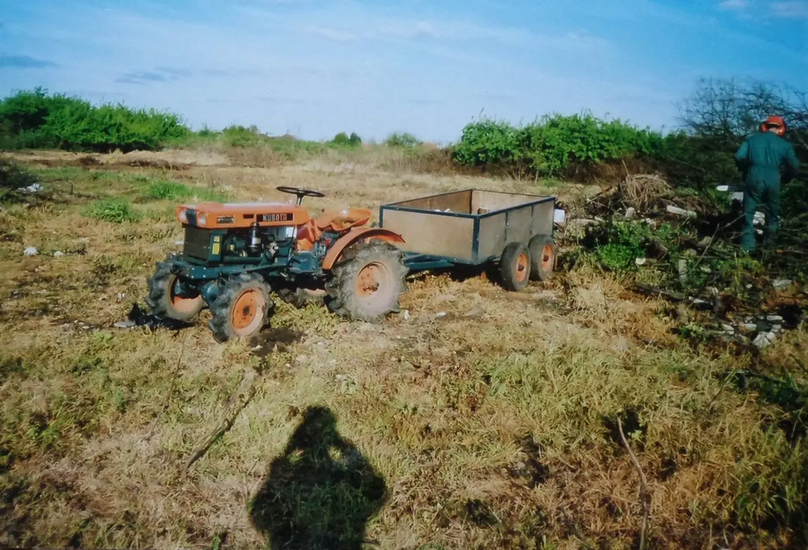Volunteer on digger